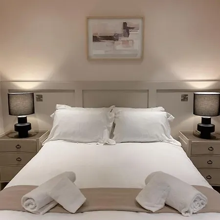 شقة The Retreat At Ryedale House يورك
